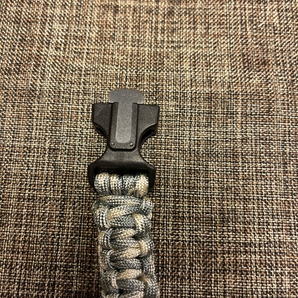 5293-HTT Paracord Bracelet Waterproof Outdoor Adjustable Survival-Snake Camo - Picture 7 of 10